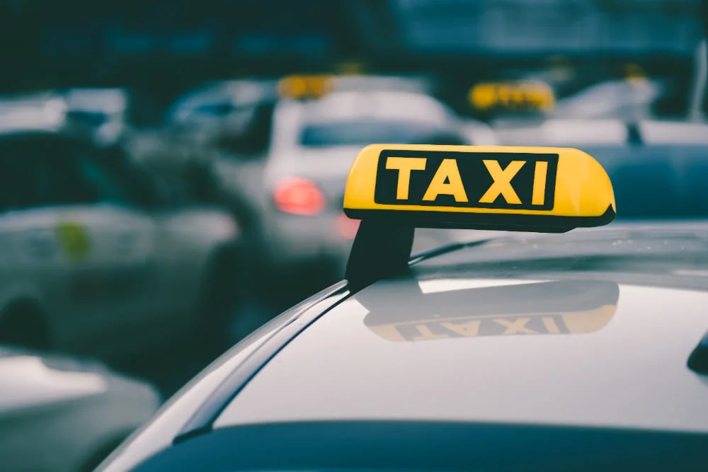 Book a taxi in Abu dhabi